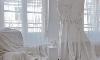 Artist apartment, minimalist & design - Image 2