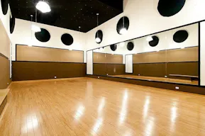 Huge Hudson Yards Event/TV Studio - 12600 Sq feet - Image 7