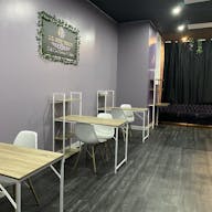 Luxurious Urban Atelier - Image 10