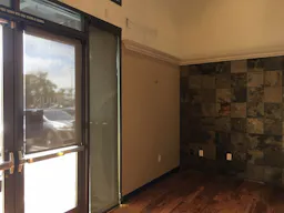 Retail Space in Huntington Beach - Image 2