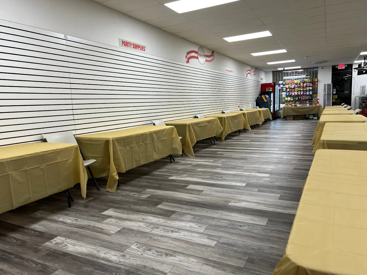 Exclusive Shopping Venue in Alexandria, VA - Image 0