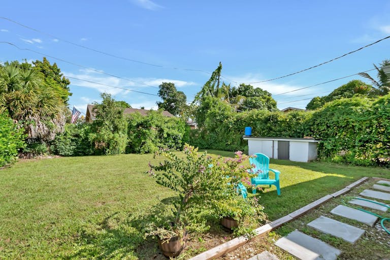 Large Lawn Space - Blank Canvas - Image 1