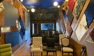 Old-School Funky Recording Studio now turned Acting School - Image 17