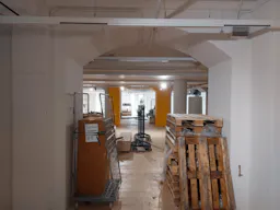 Ground Floor Retail Space in Magna Plaza - Image 4