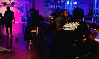 Williamsburg event space - private bar - Image 10