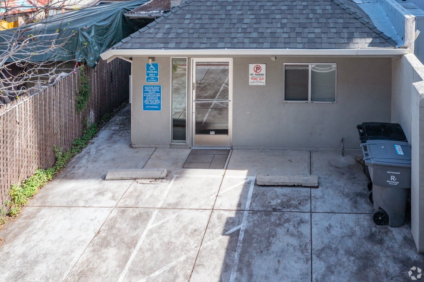Showroom and Creative Space on West El Camino Real, Mountain View