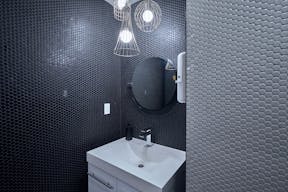 Spacious Daylight Studio & Event Venue in Lower East Side - Image 10