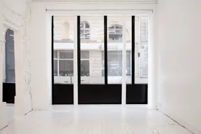Galerie A PART - au coeur du 10ème arrondissement - Image 1