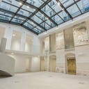 Espace showroom / �v�nement : verri�re, volume et design �pur�