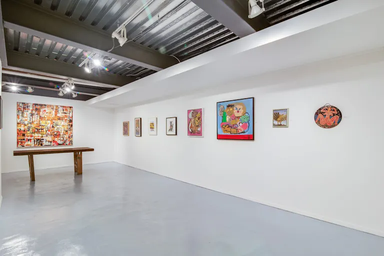 Wonderful Gallery in Bustling Lower East Side - Image 4