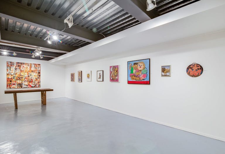 Wonderful Gallery in Bustling Lower East Side - Image 4