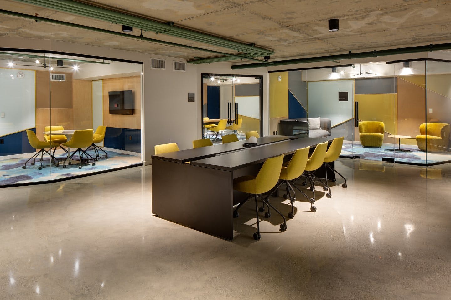 Contemporary 4,100 sqft Multipurpose Venue in Hollywood