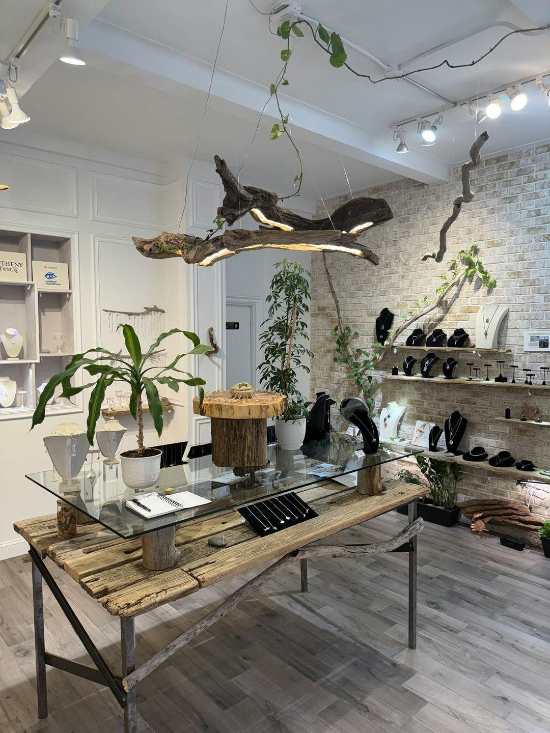 Charming Boutique Space in Upper West Side