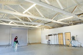 Huge Minimalist Warehouse Loft - Image 2