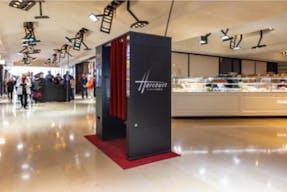 Pop Up Kiosk Galerie des champs �lys�e - Image 15