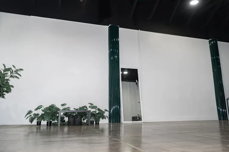Versatile & Spacious 3000 sq.ft Space - Centrally located in the heart of San Pedro - Image 3