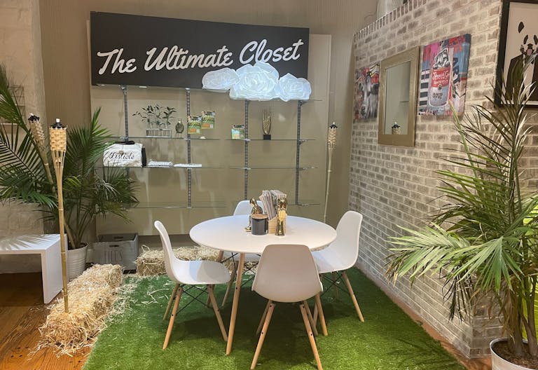 Urban Jungle Boutique Brick & Mortar Venue - Image 3