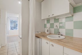 Pop up and accomodation space in Montmarte - Image 12