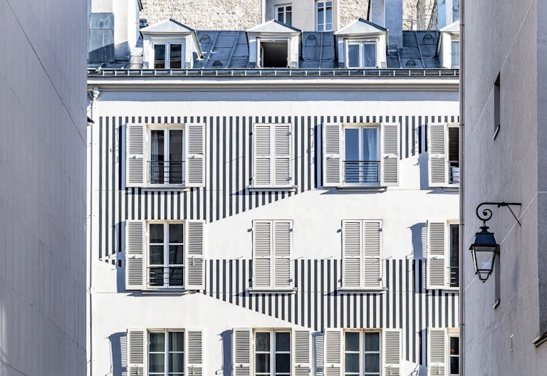 Incredible Venue in Paris 17th - Image 2