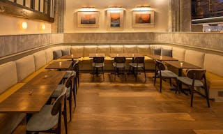 Charming Brooklyn Restaurant & Lounge - Image 4