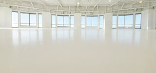 US Bank Tower - Image 1