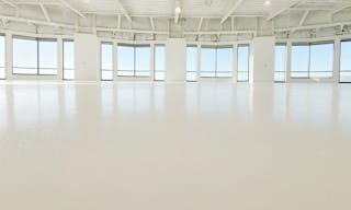 US Bank Tower - Image 1