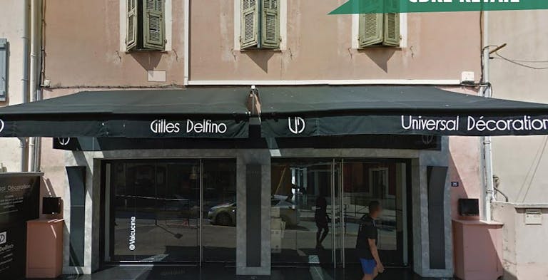 Boutique Premium Saint-Tropez - Image 0