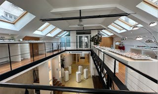 Modular Luminous Loft in heart of Paris - Image 21