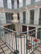 Atypical Space in the heart of Sentier - Image 6