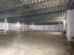 WAREHOUSE POP-UP/ SHORT TERM RENTAL SPACE - Image 4