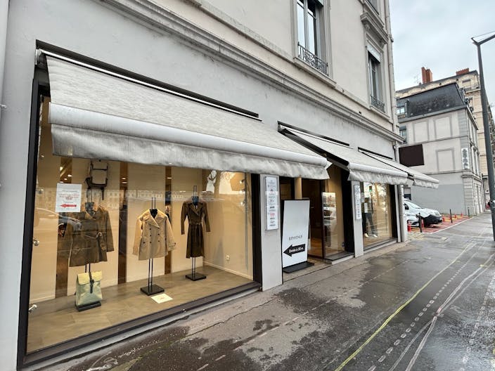 Boutique Premium Lyon Centre - Image 4