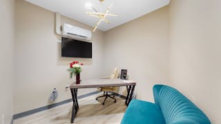 Lawncrest Area Unique Venue - Event and Conference venue for rent - Image 16