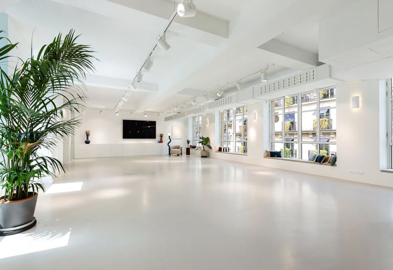 Un espace d’exception de 260 m², entièrement privatisable, au cœur du 2ᵉ arrondissement de Paris - Image 2