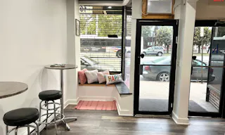 Quaint Meeting Space in Essex County - Image 6