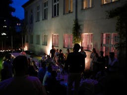 Versatile Oasis in Prenzlauer Berg Winskiez: Pop-Up Haven with LA Vibes, Stunning Indoor Studio, and Private Garden Retreat - Image 4