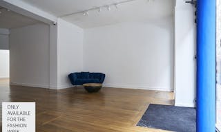 Beautiful Art Gallery - Image 12