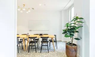 Taitbout - Salle de r�union 10 personnes (TA005) - Image 1