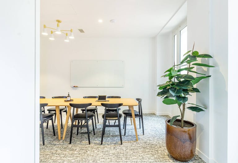 Taitbout - Salle de r�union 10 personnes (TA005) - Image 1