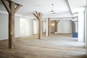 Unique Showroom in Paris 10th - Image 0