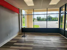 Natural Light Creative Space! - Image 5