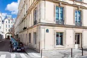 Boutique Éphémère sur l'Île Saint Louis à Paris  - Image 2