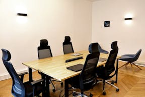 Bureaux/Podcast dans un �l�gant Hotel Particulier proche du Parc Monceau, Paris 17 - Image 5