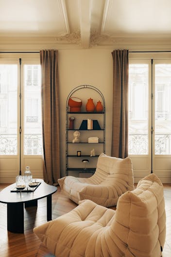 Elegant Apartment for Rent - Paris 8th Arrondissement - Near Madeleine - Image 1