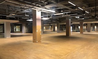 Unique and Atypical Space in Paris - Former Shopping Mall - Image 1