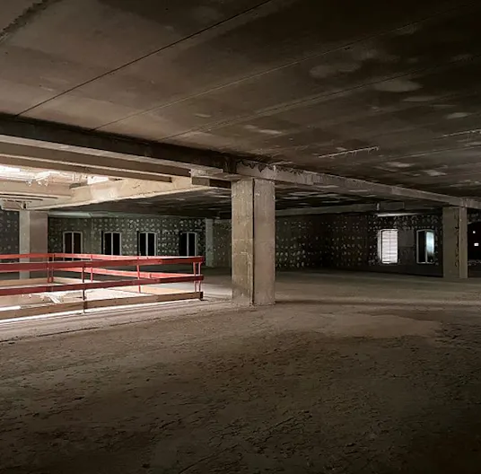 Incredible Industrial space in Paris - Image 4