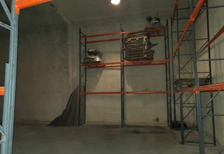 4000 SF of Storage or Cold Storage (Freezing) - Image 4