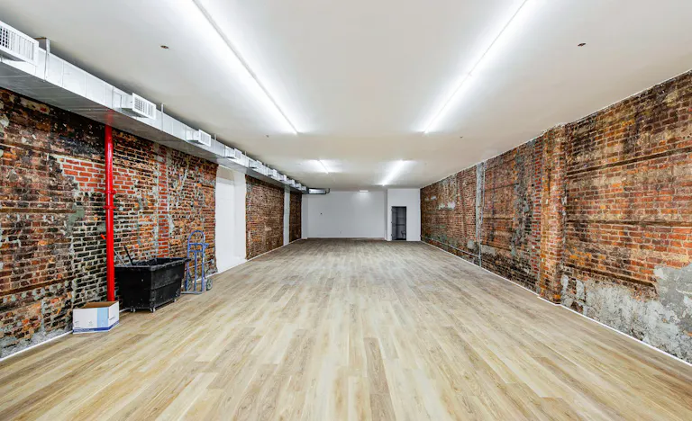 Prime White-Boxed Retail Space – Bowery, Nolita - Image 2