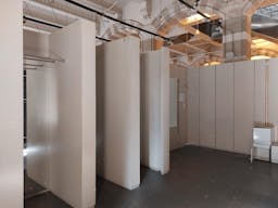 Grand Ground-Floor Retail Unit in Magna Plaza with Historic Detailing - Image 2