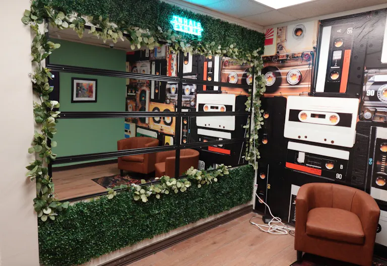 CONTENT CREATOR LOUNGE - Image 3