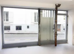 galerie White cube dans le quartier arty Belleville - Menilmontant à Paris - Image 1